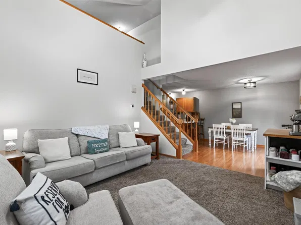 9966 Fillmore St NE, Blaine, MN 55434