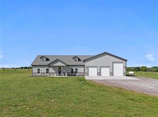 33268 Cedar Niles Rd, Paola, KS 66071