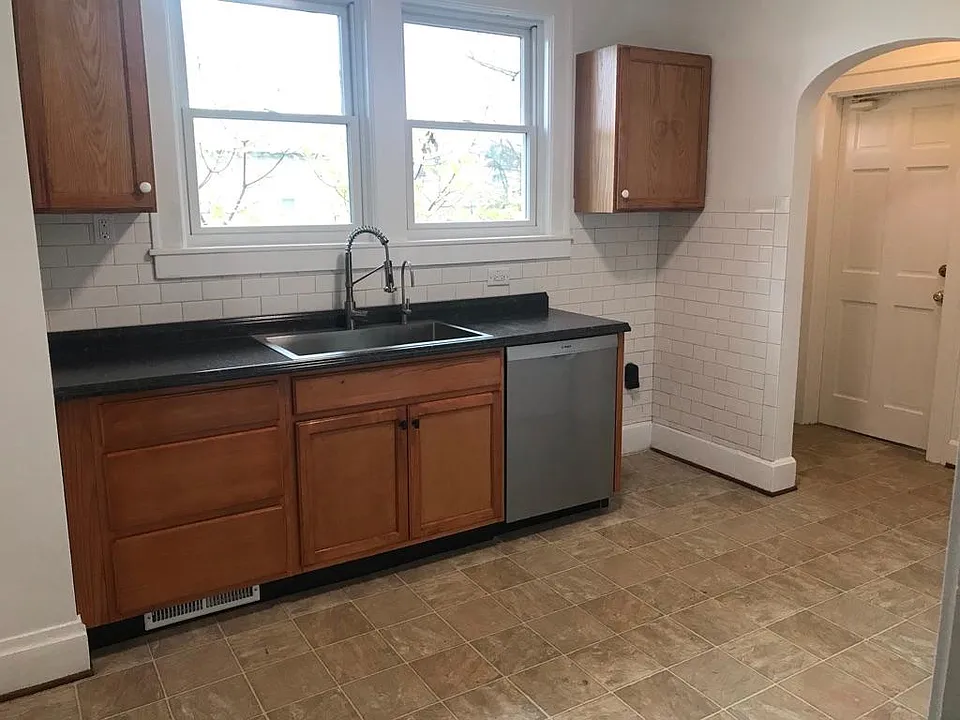 1488 Leestown Rd
