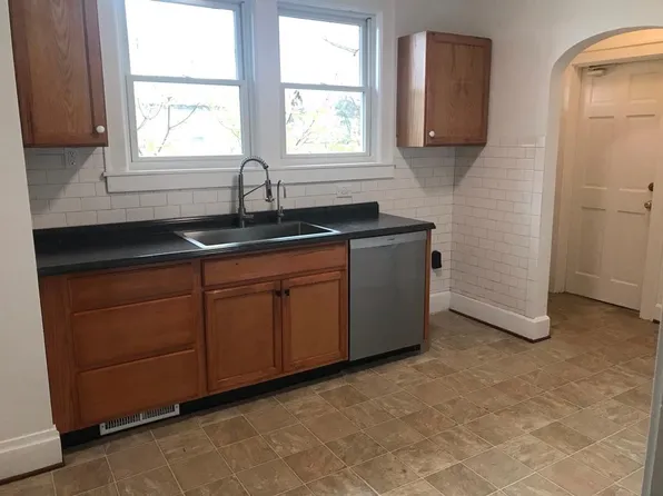 1488 Leestown Rd, Lexington, KY 40511