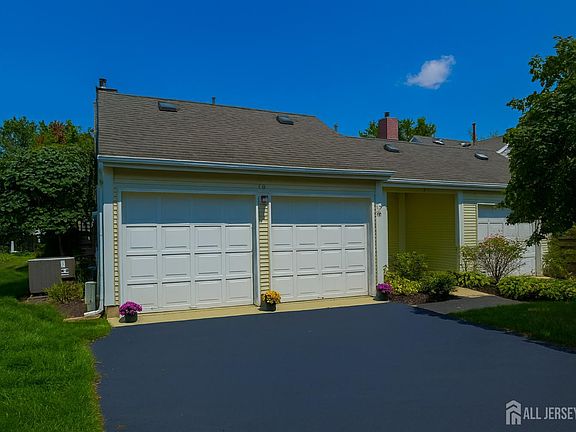 4th image of 7C Rutland Ln