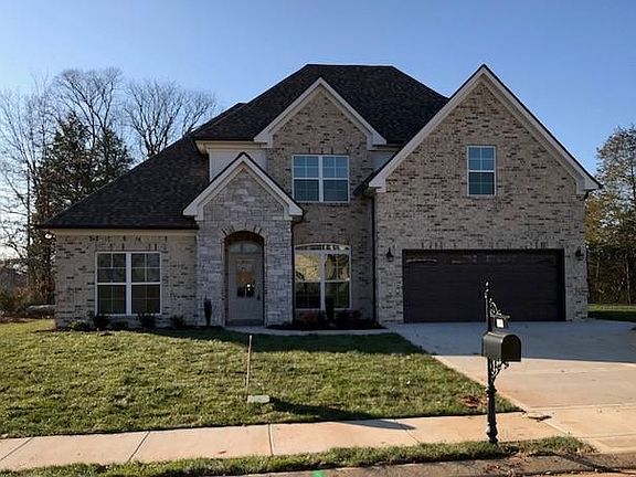 2nd image of 803 Stovers Gln