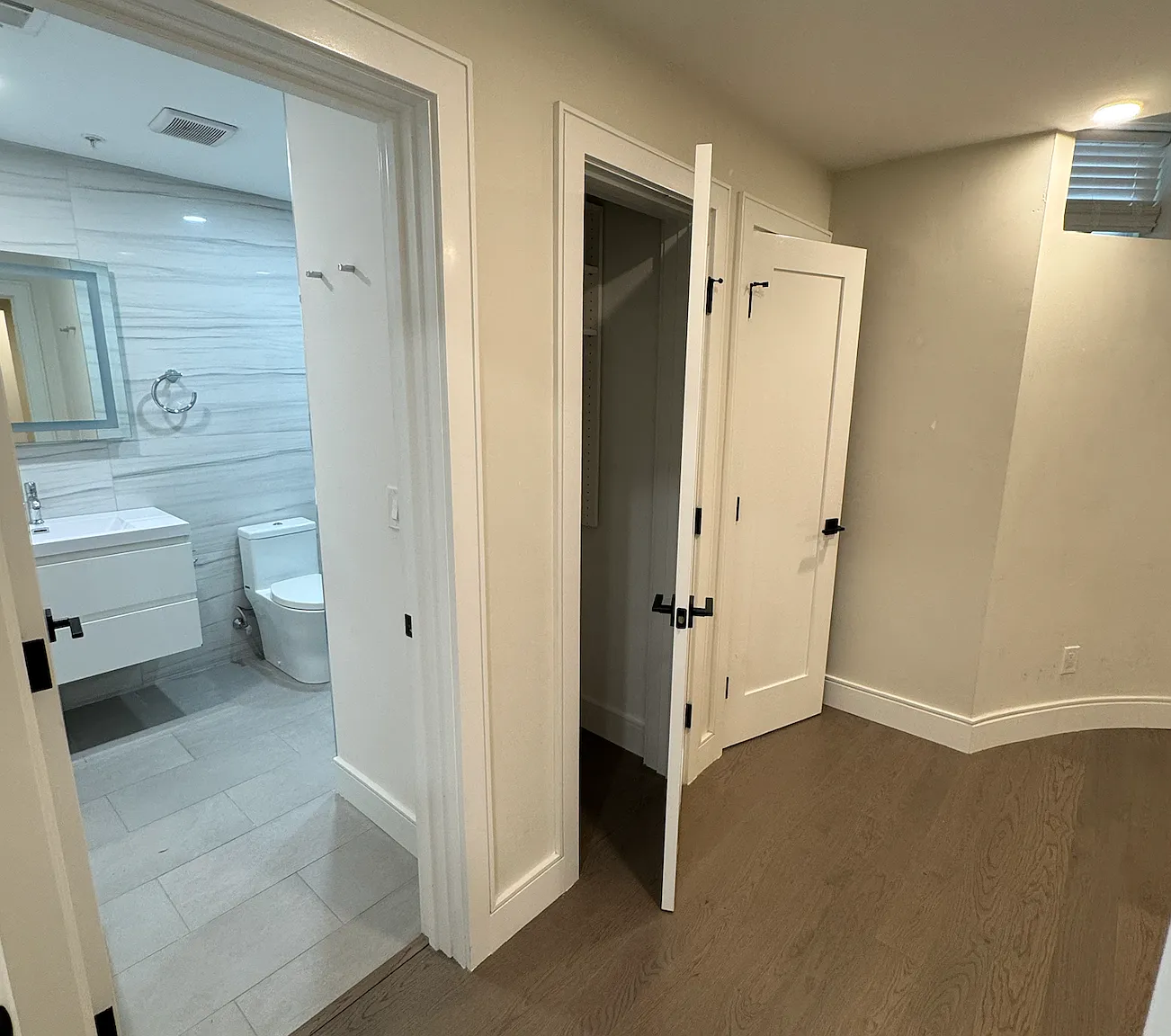 2 bed, 695 sqft, $3,800 — Photo 4