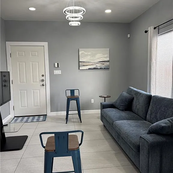 2022 Summerland Ln #4 — Photo 3