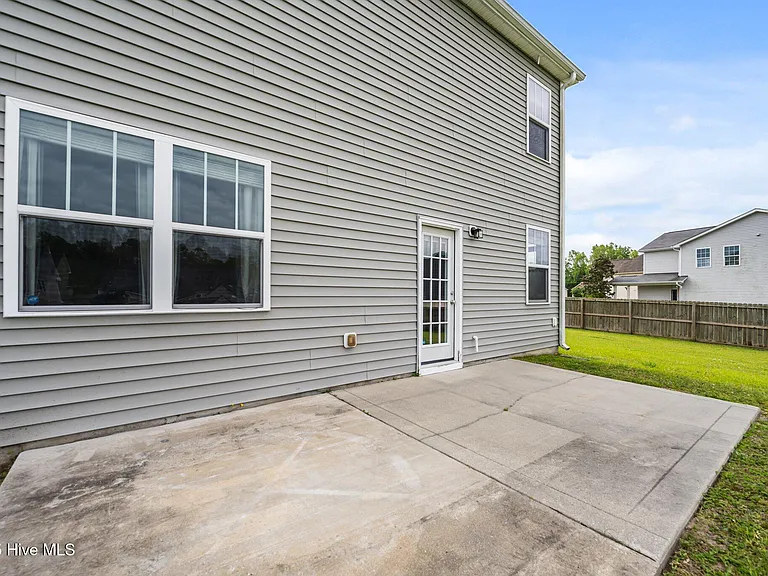 112 Moss Creek Dr — Photo 40