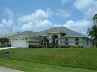 2815 SE Pace Dr, Port Saint Lucie, FL 34984