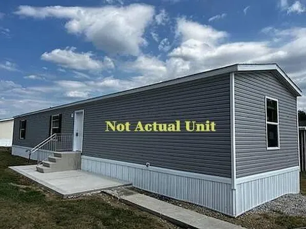 19 Winter Pine Dr, Delaware, OH 43015