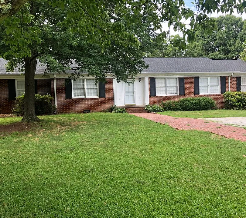 129 Sunset Dr