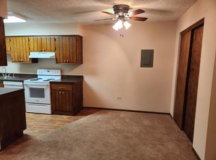 2422 Walsh Way APT 1B, Joliet, IL 60435