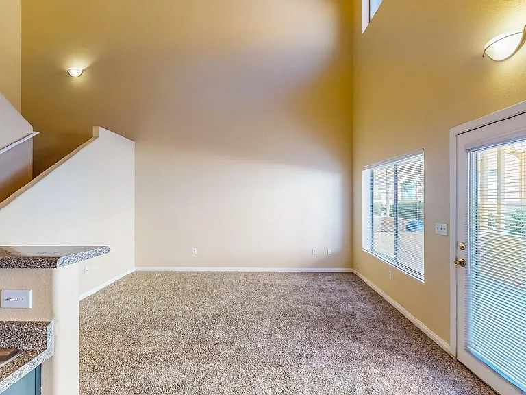 4915 E Russell Rd #145-7 — Photo 10