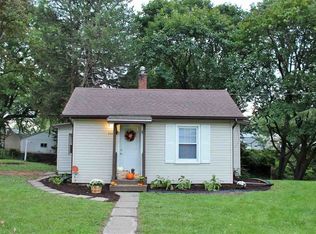 206 28th Ave, East Moline, IL 61244