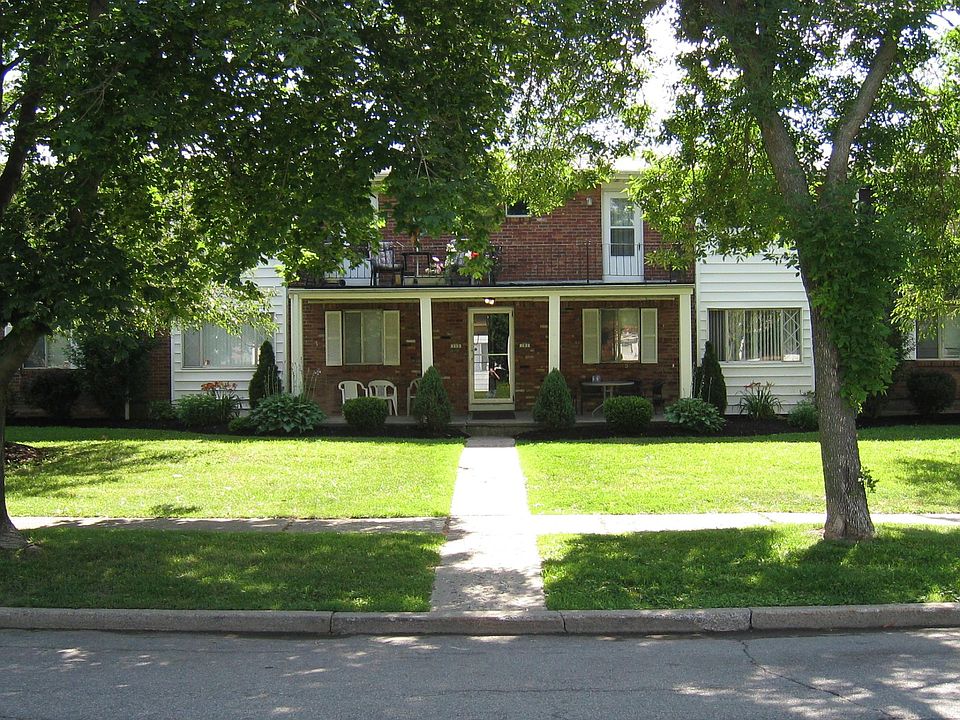 1st image of 115 Denrose Dr