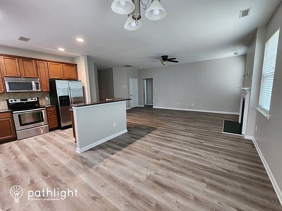 4th image of 10225 Broken Stone Ct