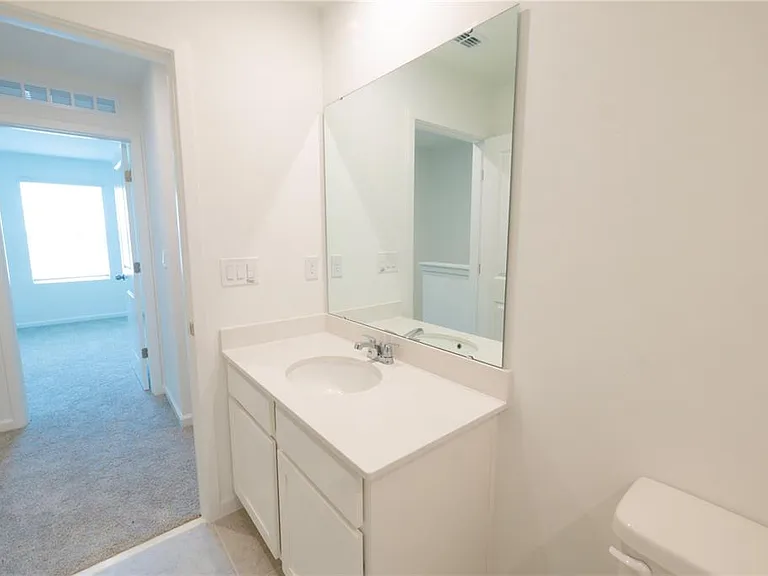 104 Royal Ranch Rd — Photo 43