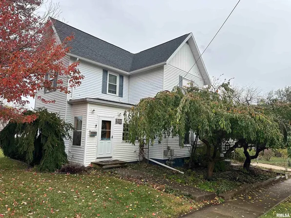 301 E Oak St, Kewanee, IL 61443