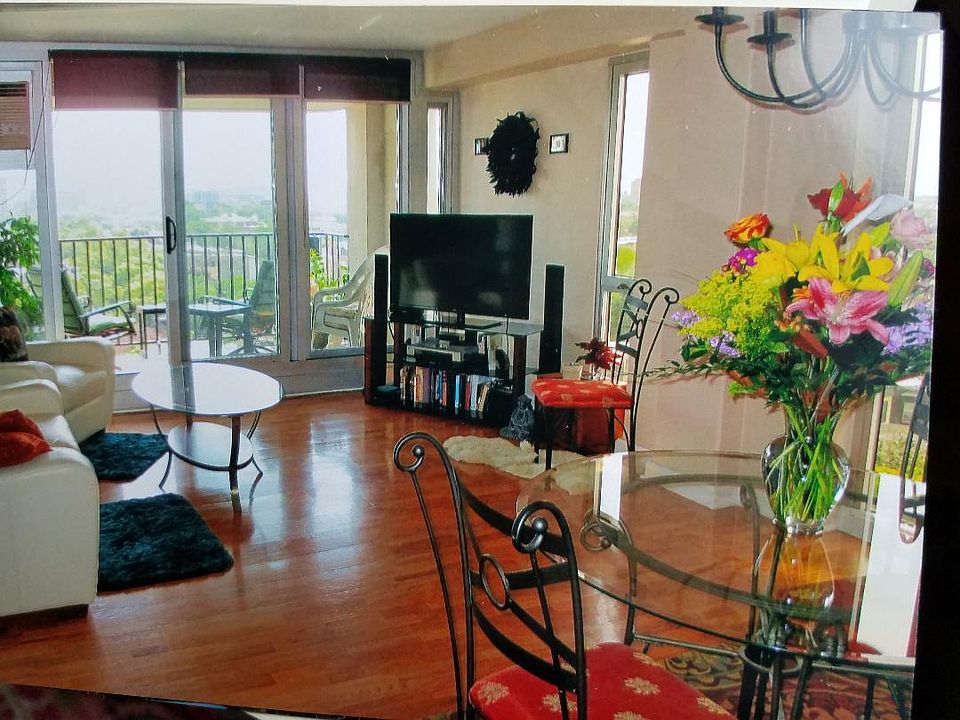 Living room sliders to south facing balcony