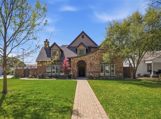 6101 Kenwick Ave, Fort Worth, TX 76116