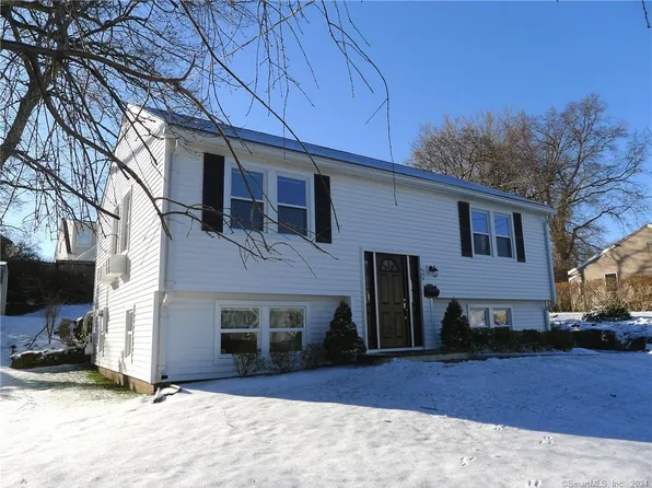 59 Grace Street, Fairfield, CT 06825