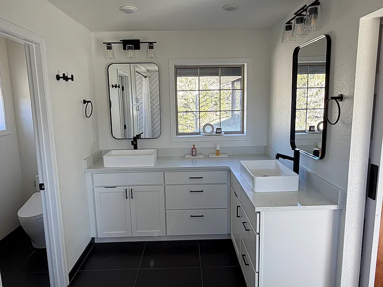 Primary BR - ensuite