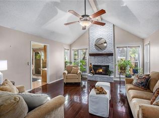 11932 Mackey St, Overland Park, KS 66213