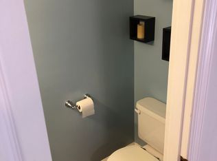 2036 Pinecrest Dr, Morgantown, WV 26505