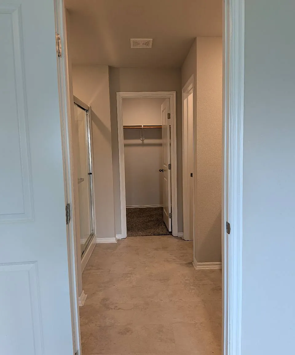 4 bed, 1665 sqft, $1,850 — Photo 3