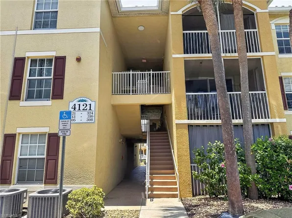 4121 Residence DR #323, FORT MYERS, FL 33901