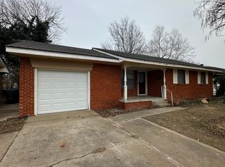 819 W Hughbert St, Norman, OK 73069