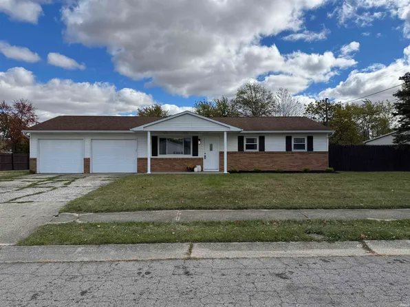 3400 S Opechee Dr, Muncie, IN 47302