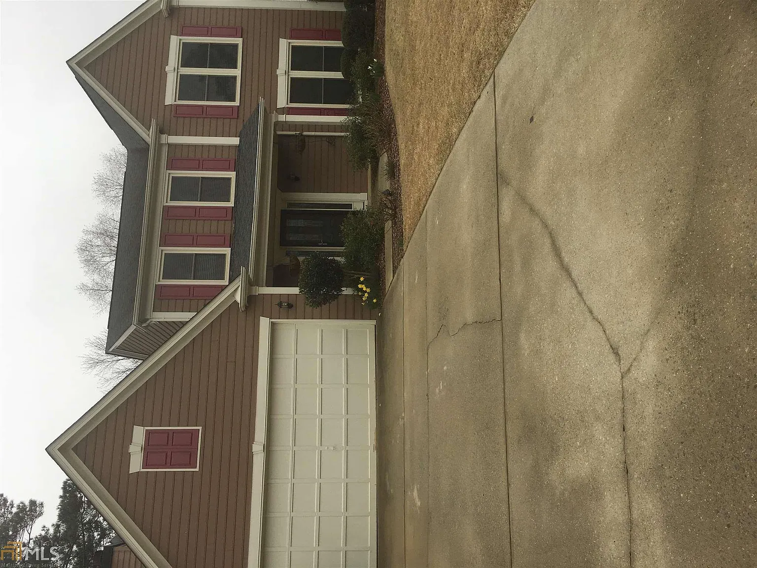 3385 Patterstone Dr photo 1