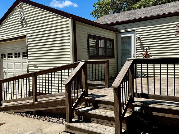 4th image of 306 Mantz Ave