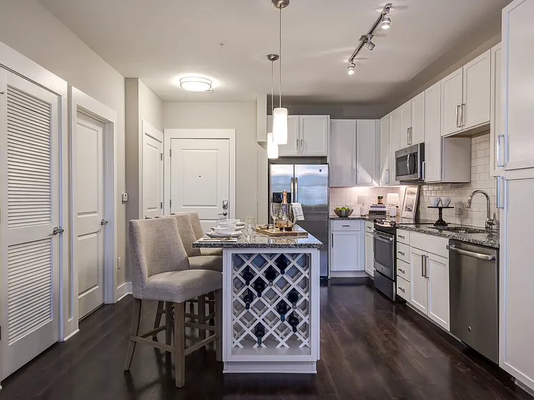 Berkshire Dilworth — Photo 11