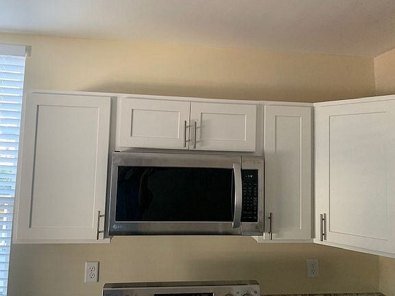 2nd image of 333 4th Ave