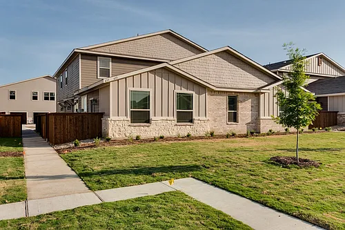635 Harvest Moon Dr Photo 1