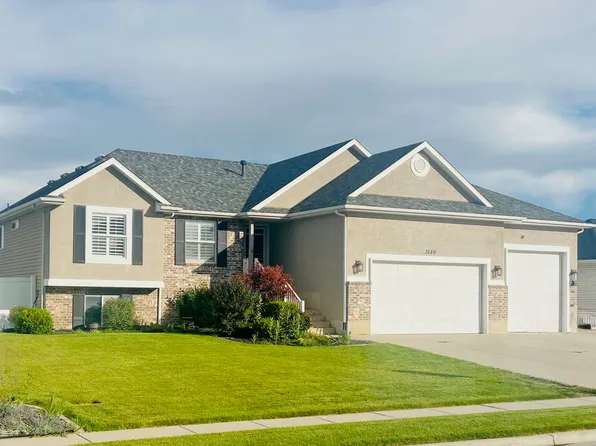 3589 N Remuda Dr, Farr West, UT 84404