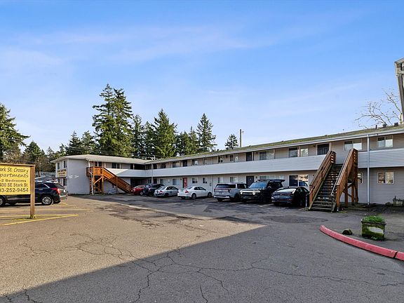 3rd image of 13400 SE Stark St APT 20