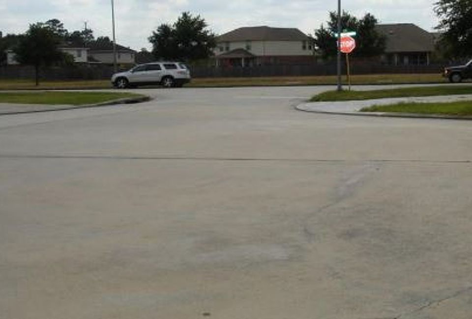 2nd image of 8911 Deerbrook Park Ct
