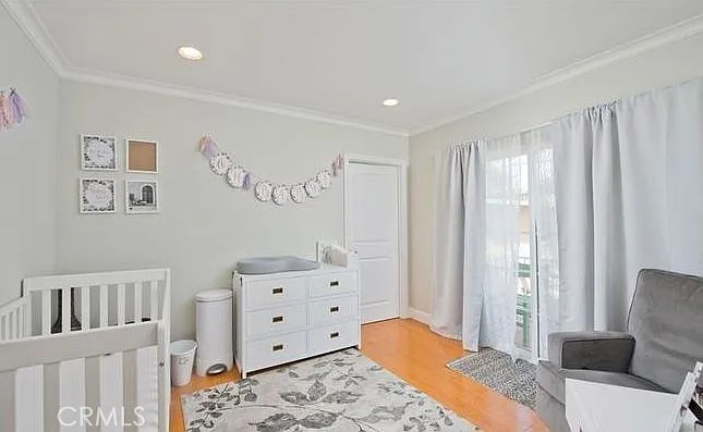 17827 Burbank Blvd — Photo 24