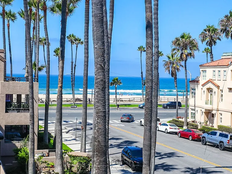 1200 Pacific Coast Hwy #327 — Photo 19