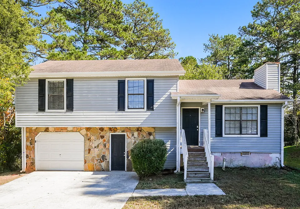 1566 Cherry Hill Rd SW