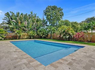 1411 N 16th Ct, Hollywood, FL 33020