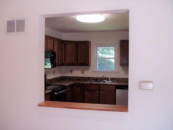 Kitchen pass through