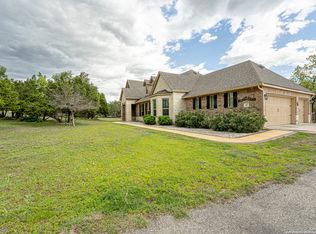 142 Gladiola St, Spring Branch, TX 78070