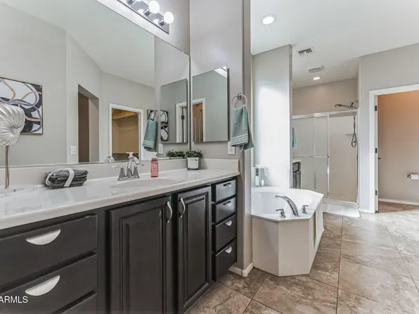 7657 S Debra Dr, Gilbert, AZ 85298