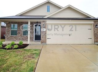 1103 Wildflower St, Ennis, TX 75119