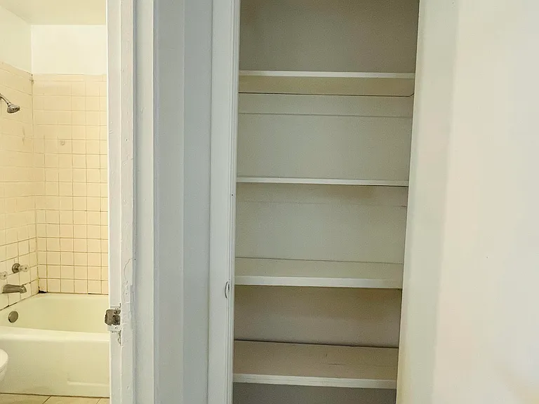 8200 Copper Ave NE #A — Photo 19