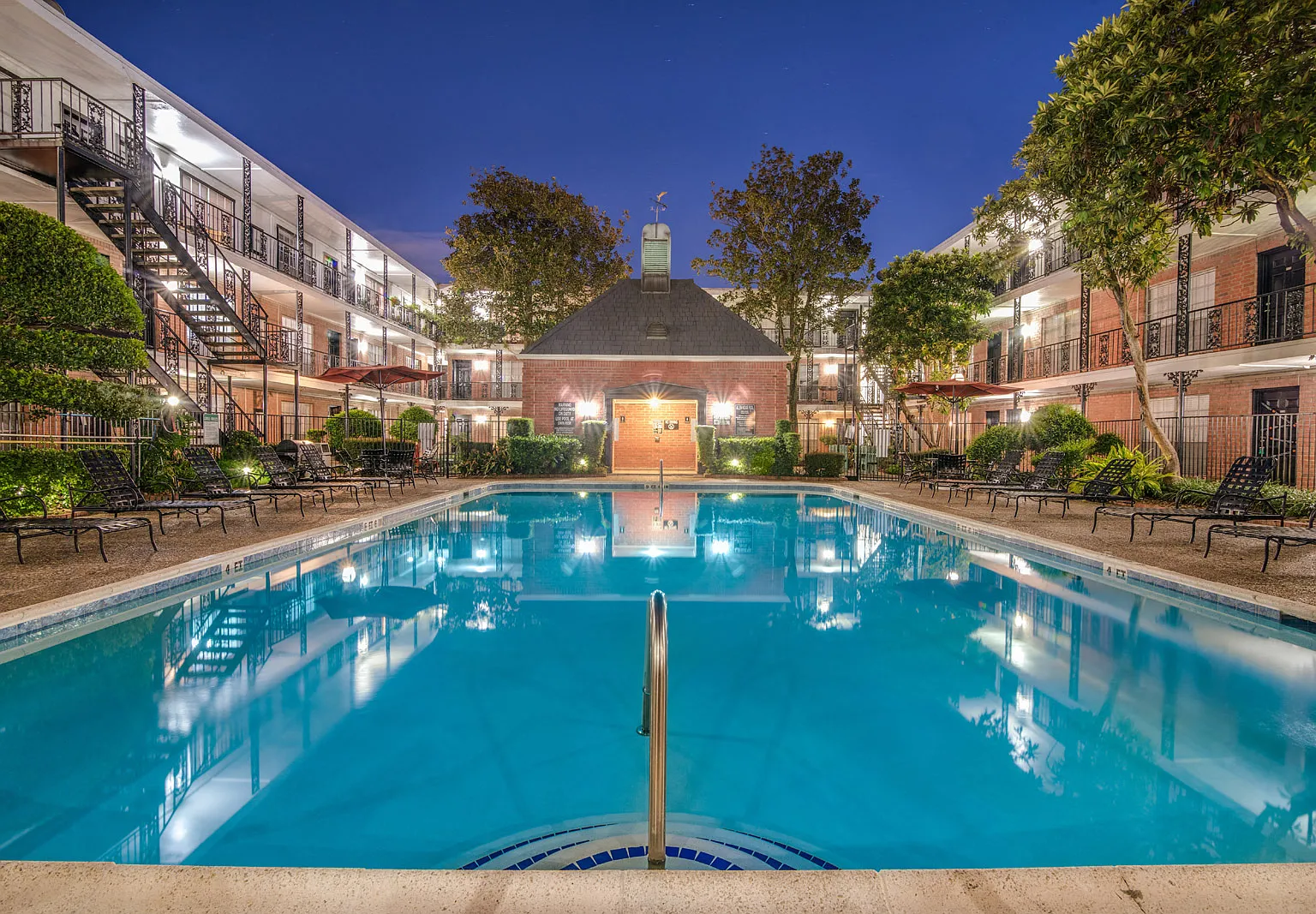 Allen House Apartments — Photo 4