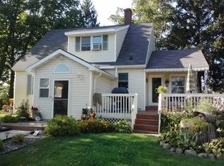 11710 Maxwell Rd, Chisago City, MN 55013