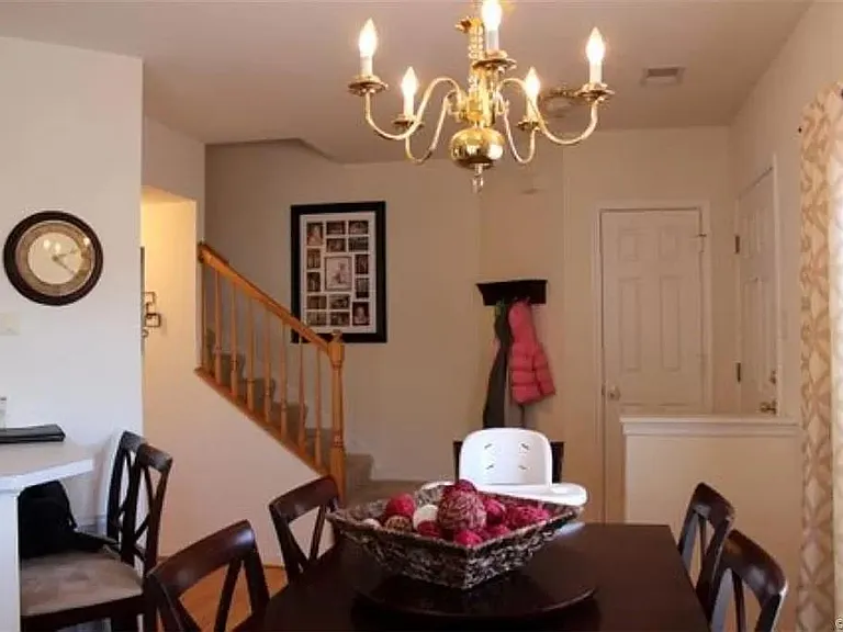 5501 Springwater Ln — Photo 3