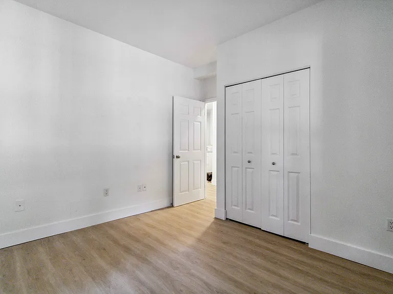 11 Horizon Ct #214 — Photo 16